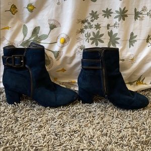 Barely Worn suede boots